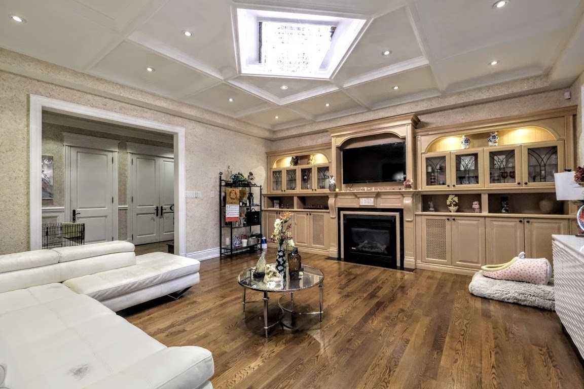 House 9